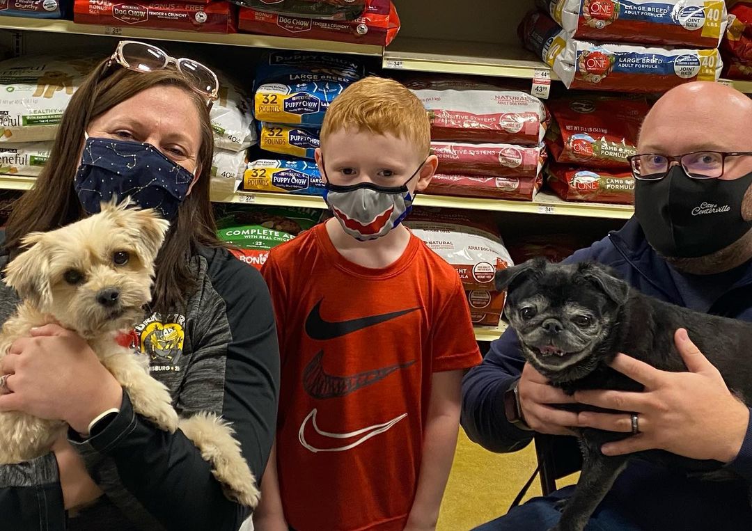 Congratulations to our deserving dogs and their wonderful families who adopted in April! <a target='_blank' href='https://www.instagram.com/explore/tags/luv4k9s/'>#luv4k9s</a> <a target='_blank' href='https://www.instagram.com/explore/tags/adoptdontshop/'>#adoptdontshop</a> <a target='_blank' href='https://www.instagram.com/explore/tags/welovedogs/'>#welovedogs</a>