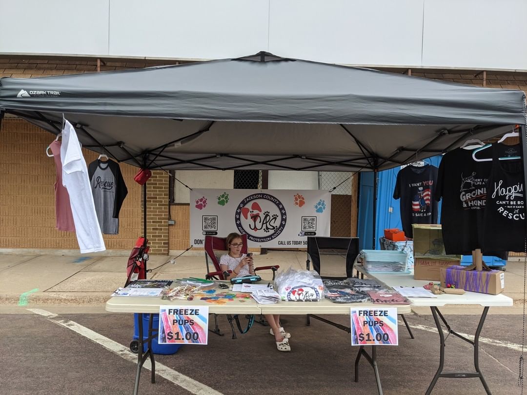 Join us today 5p - 7p at the Riverside Farmers' Market - Jackson, MN today for Jackson Days. We're downtown today near Pillars Pub & Eatery . We've got shirts, suckers, popsicles and homemade Kitty toys provided by the Kindness Club.