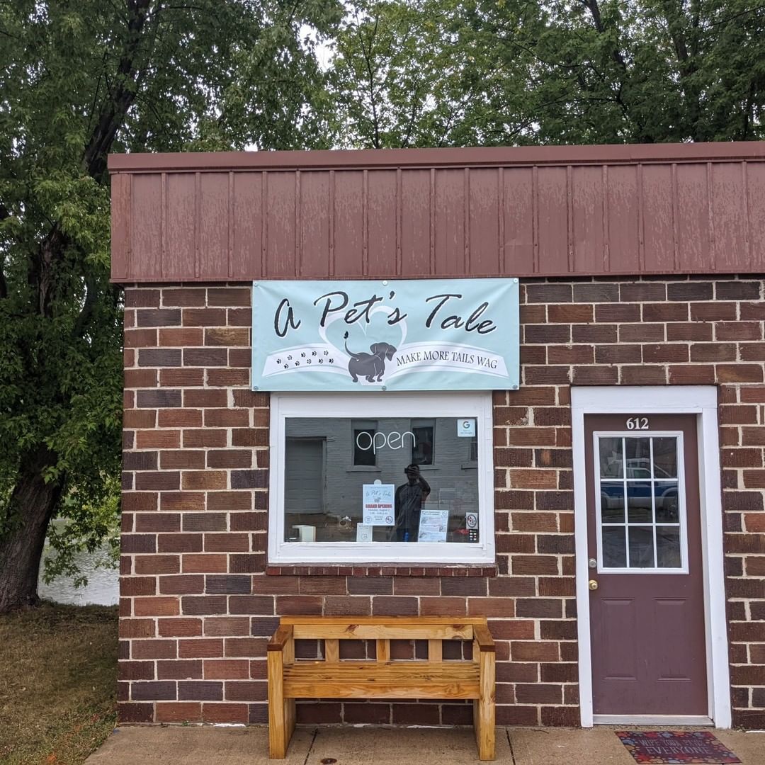 It's is official, A Pet's Tale is open! We have a variety of supplies for your cats, dogs and small critters needs. We even some apparel and coffee for your needs as well. Conveniently located on the river right off the trails at 612 First St.

For our grand opening today we have door prizes from; T n D crafts,  The R.E.S.T stop, Anytime Fitness &  The Coffee Nest 

In just over an hour we will have Aroi Thai Cuisine  setup just outside. Come have some great food, enjoy the community.

Don't see something you need? Let us know and we'll do our best to get it in stock.