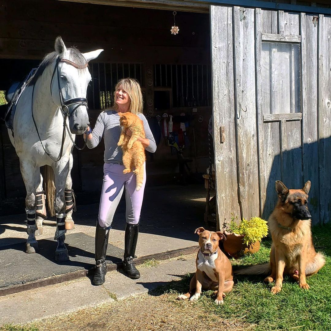 Roxys home! This little nugget pittie hit the jackpot and now lives on a beautiful farm with all sorts of animal friends. She joined Prime the german shepherd as the doggie mascots at this wonderful horse farm. Mom, Danielle, is thrilled to add to her pack and give Roxy a loving home! Roxy came to us from Southbridge Animal Control and was fostered by Natasja & Lauren! Congrats Roxy, we are all jealous of your life!