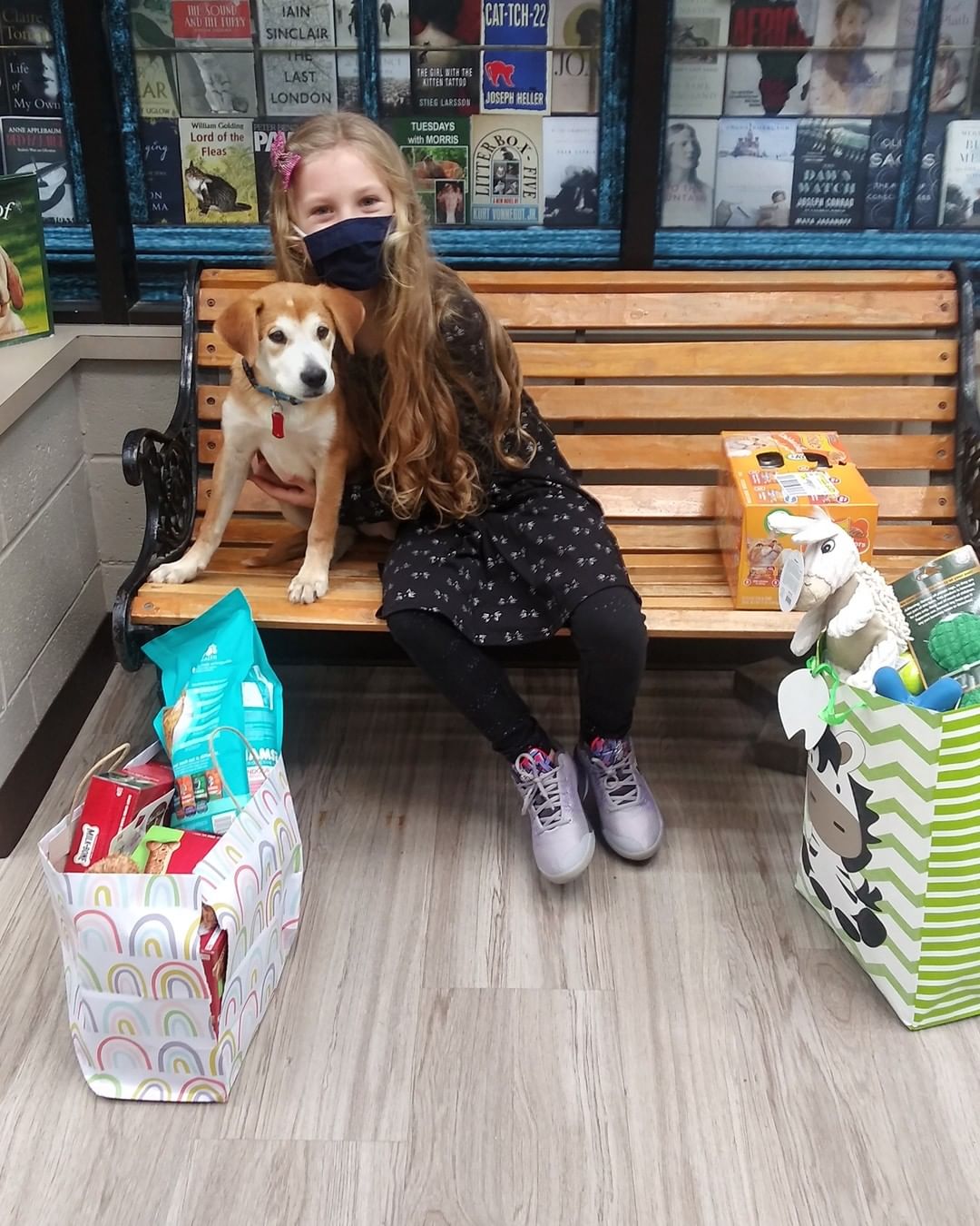 Thanks so much to Aria, who used her 8th birthday as a reason to collect donations for the animals at Friendship APL!