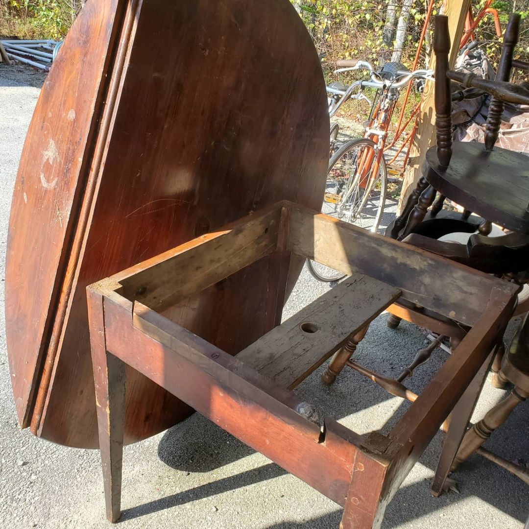 Table, round tabletop, and four chairs (two of each style) are ready to be picked up! These are leftover from the big yard sale and we would hate to see winter ruin them. Please feel free to come pick them up - they're by our shed! Make a donation online or bring it to the door, if you like.