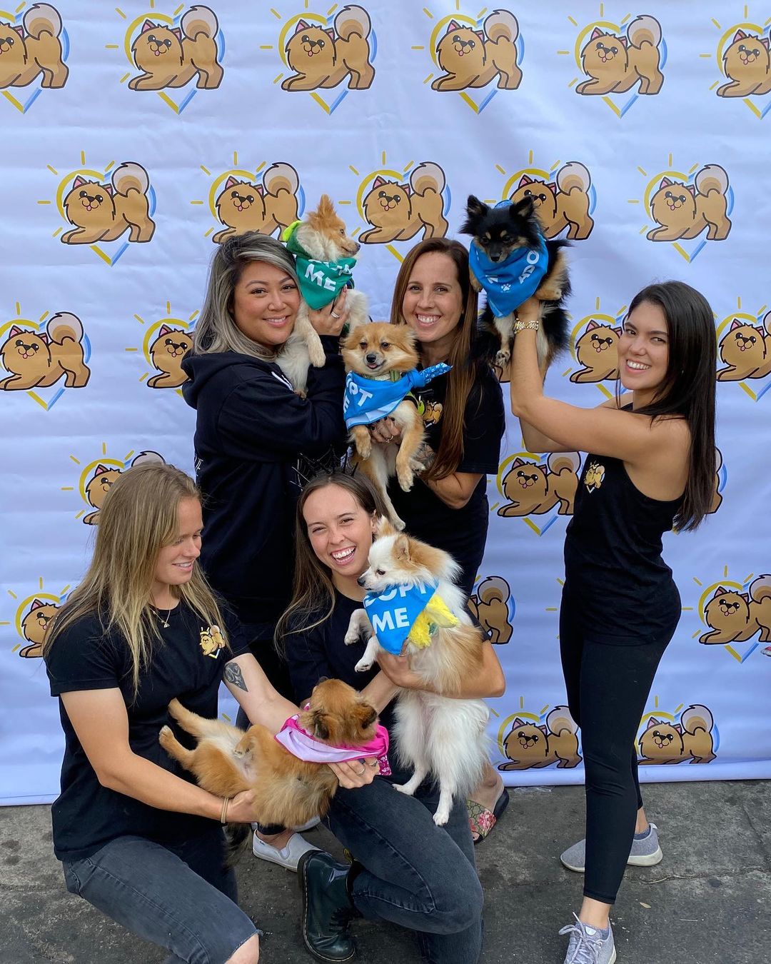 THANK you @boomtownbrewery for hosting our latest dog adoption event!! The costumes were spooky👻, the raffle contest was spine-chilling🎃, and the company was frightening🧟‍♀️ It was pawsitively lovely meeting every single one of you🤍 We cannot wait to do it all over again next month, so stay tuned for future adoption event updates!! In the meantime, check out these amazing pics of our volunteers and doggy guests🐶⚡️