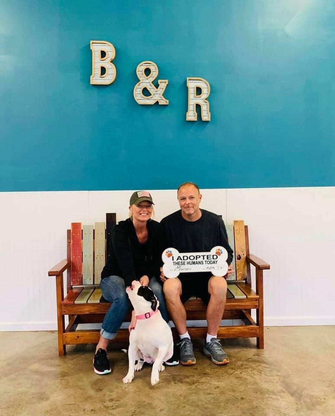 It’s Happy Tails Tuesday starring Amy, now known as Mandy, and Kylo! These two cuties are so happy to have found their happily ever after! Happy life cutie pies! 💕💕💕