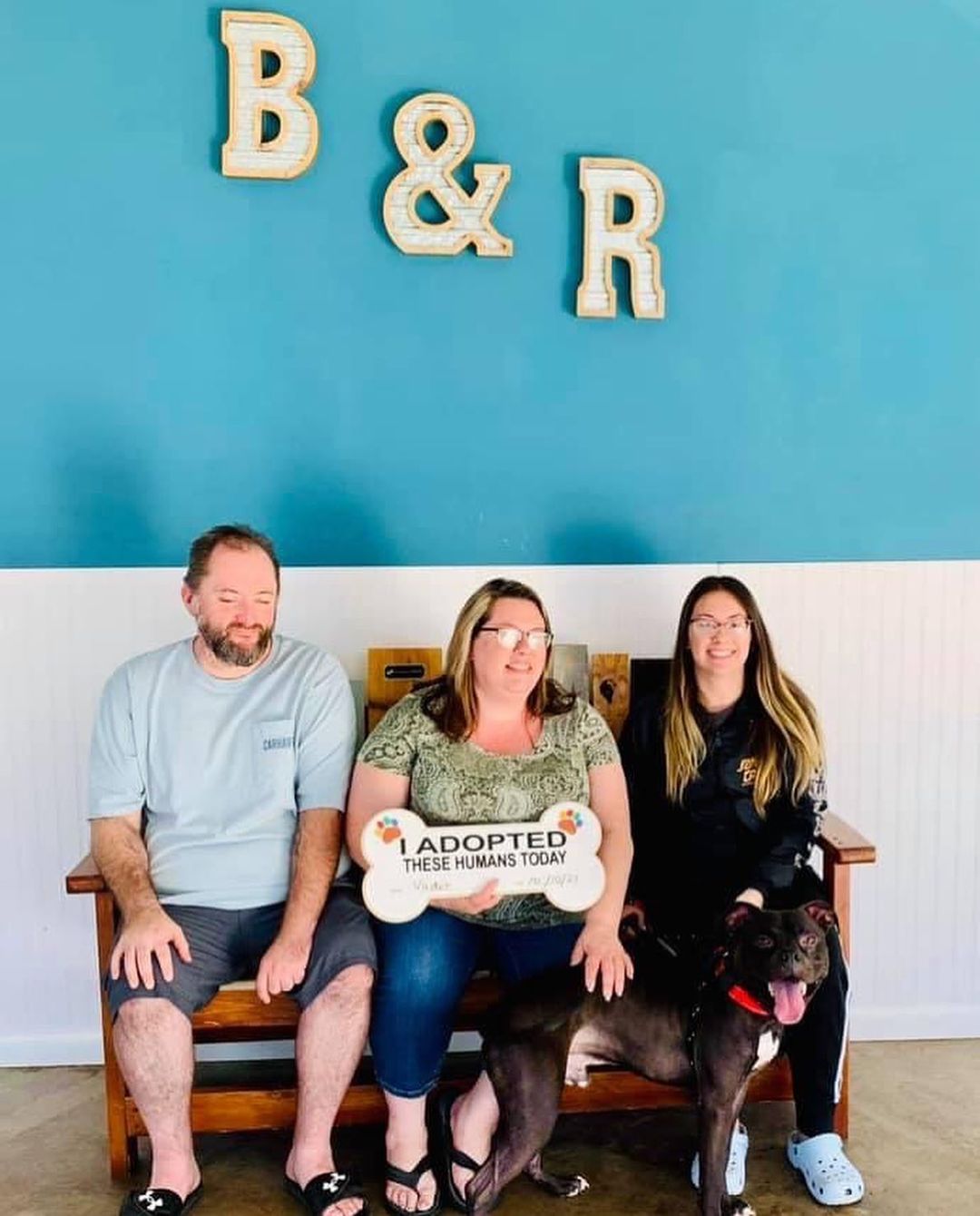 It’s Happy Tails Tuesday starring Amy, now known as Mandy, and Kylo! These two cuties are so happy to have found their happily ever after! Happy life cutie pies! 💕💕💕