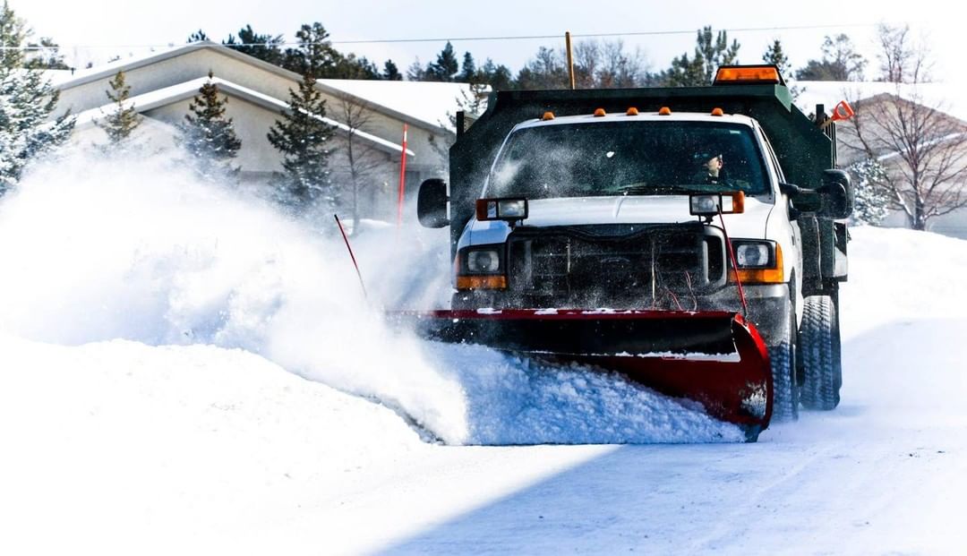 As much as some of us want to ignore it- snow will be coming soon!  And we still haven’t found someone to provide snow removal services necessary for us to care for the animals. 

If you are interested in providing a quote, please contact Will@fcrspca.org for details!