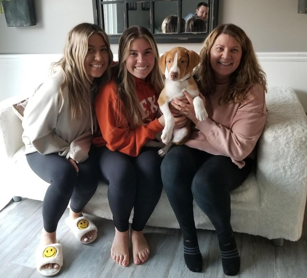 Congratulations to little Frankie on finding his forever home! He landed in a great home with two adoring sisters and mom that will give him the best life, and so much love! 💕 

<a target='_blank' href='https://www.instagram.com/explore/tags/adopted/'>#adopted</a> <a target='_blank' href='https://www.instagram.com/explore/tags/adoptdontshop/'>#adoptdontshop</a> <a target='_blank' href='https://www.instagram.com/explore/tags/rescuepup/'>#rescuepup</a>