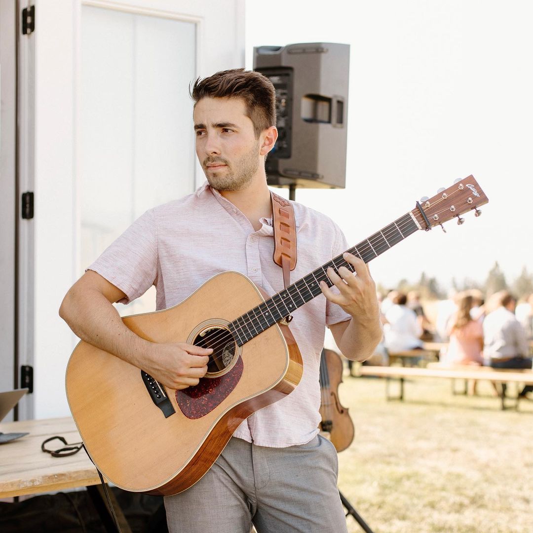 FurrBall is less than 2 weeks away! Secure your tickets now before spots run out & jam with Justin on November 20th at 5:30pm at The Davenport Grand. 

@justinjameslive is a 23 year old nationally recognized musician out of Coeur d’Alene, ID. He is a vocalist and multi-instrumentalist playing fiddle, guitar, mandolin and  numerous other instruments.  A few notable titles earned include 4-time National Fiddle Champion and 3-time Northwest Regional Champion. 

Not only will there be live music, but wine, hors d'oeuvres, a plated dinner, plus live & silent auctions. 100% of the proceeds go to benefit shelter animals. Secure your tickets online at spokanehumanesociety.org or use the link in our bio. 

<a target='_blank' href='https://www.instagram.com/explore/tags/furrball2021/'>#furrball2021</a> <a target='_blank' href='https://www.instagram.com/explore/tags/spokanehumanesociety/'>#spokanehumanesociety</a> <a target='_blank' href='https://www.instagram.com/explore/tags/nonprofitevents/'>#nonprofitevents</a> <a target='_blank' href='https://www.instagram.com/explore/tags/adoptdontshop/'>#adoptdontshop</a>