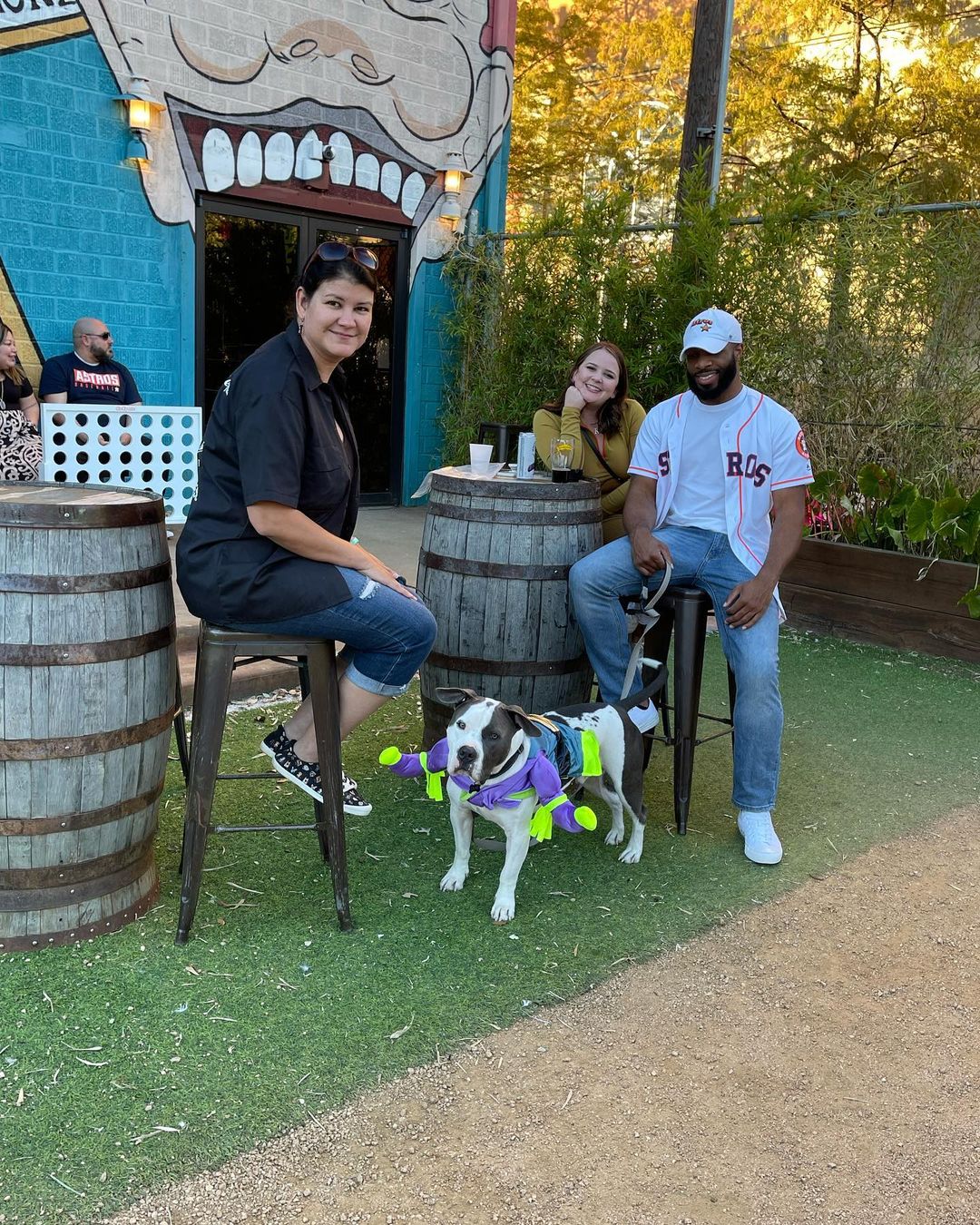 .
Happy <a target='_blank' href='https://www.instagram.com/explore/tags/TBT/'>#TBT</a> !!

We wanted to share a couple of pictures and videos from our Halloween Event on 10/30/21 @socialbeergardenhtx .

🏆 Our first place winner was sweet little @helloonorman , he was the cutest little Simba! 🥰 🦁 
🏆 Second place was our handsome Duke who was the coolest  Buzz Lightyear! 😍 👩‍🚀 

We were happy to see some of our BBR friends and <a target='_blank' href='https://www.instagram.com/explore/tags/BBRalumni/'>#BBRalumni</a> and can’t wait for our next event!
