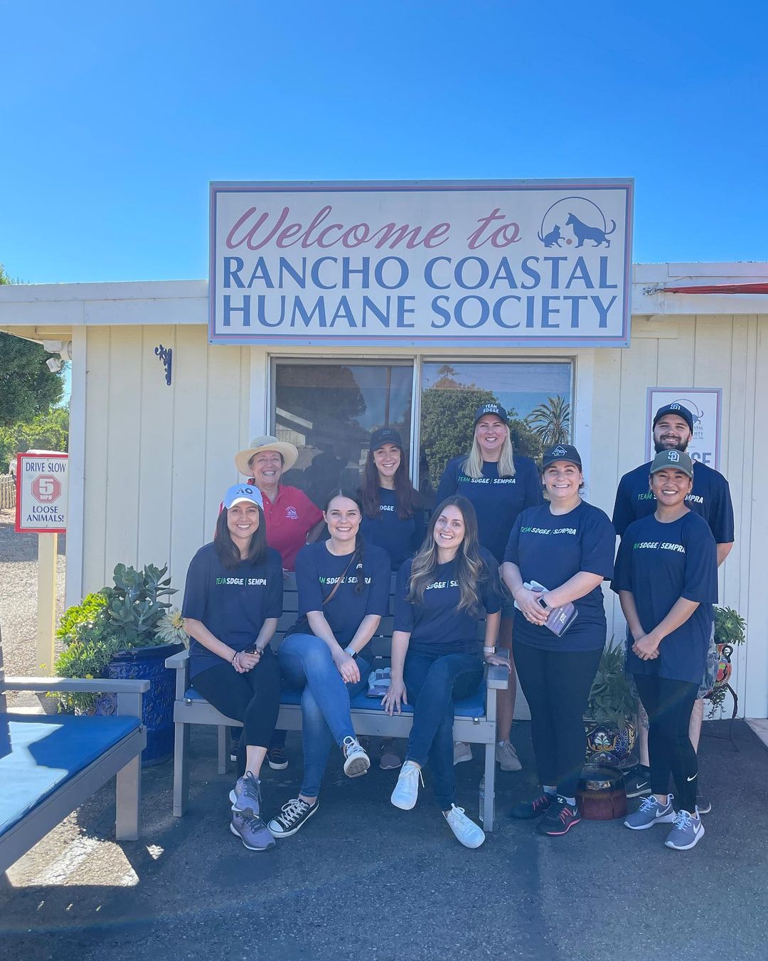 Thank you to the amazing volunteer crew from  @sdge ❤️🐾 You made the shelter look great! Your hard work is so appreciated 😊👏. 

<a target='_blank' href='https://www.instagram.com/explore/tags/communityminded/'>#communityminded</a> <a target='_blank' href='https://www.instagram.com/explore/tags/grateful/'>#grateful</a> <a target='_blank' href='https://www.instagram.com/explore/tags/thankyou/'>#thankyou</a> 

<a target='_blank' href='https://www.instagram.com/explore/tags/SDGivE/'>#SDGivE</a>