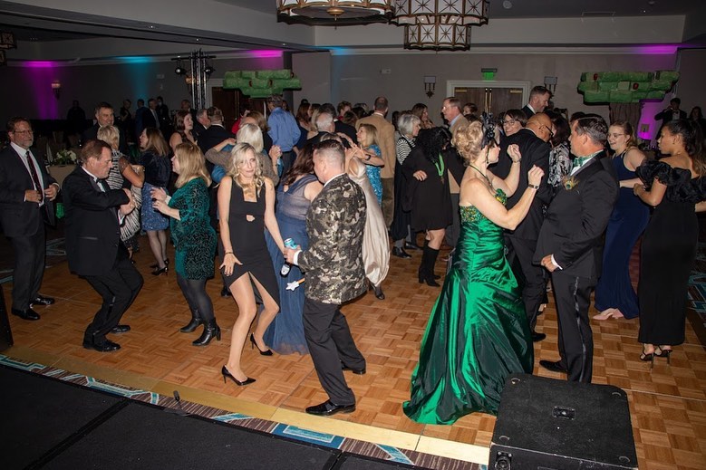 Oh what a night it was! 

One more huge thank you to all who made the “Wizard of Paws” Fur Ball possible! We were able to well exceed our goal and raise almost $50,000 to help us continue our mission in 2022!

Thank you to our staff, volunteers, guests, donors, bidders, sponsors, Fox Audio Visual, Sprinkles & Pfeiffer Productions, Charleston Marriott, DJ Scott Sain, and our host Tom Crawford for helping make the night so special!

Check out more snapshots from the night through the link in the bio thanks to our amazing photographer @theportlygentleman68 📸