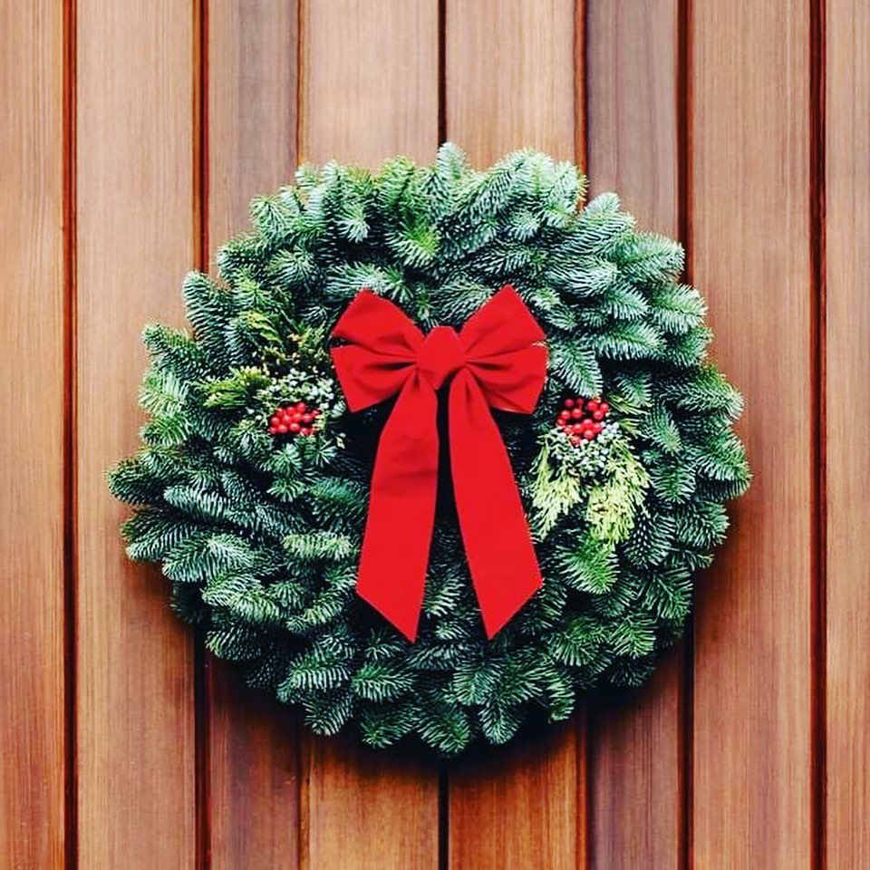 Did you miss out on ordering your fresh holiday wreath or garland from us? Not to worry, we will be selling them at the first annual Bend Holidawg Market at @spidercitybrewing Dec 4th! Come pick one up and adorn your door or mantle this holiday season. They smell and look great AND your helping a dog in need! @dogguidebend <a target='_blank' href='https://www.instagram.com/explore/tags/bendlife/'>#bendlife</a> <a target='_blank' href='https://www.instagram.com/explore/tags/centraloregonlife/'>#centraloregonlife</a> <a target='_blank' href='https://www.instagram.com/explore/tags/centraloregonmagazine/'>#centraloregonmagazine</a> <a target='_blank' href='https://www.instagram.com/explore/tags/thesource/'>#thesource</a> <a target='_blank' href='https://www.instagram.com/explore/tags/bendoregon/'>#bendoregon</a>