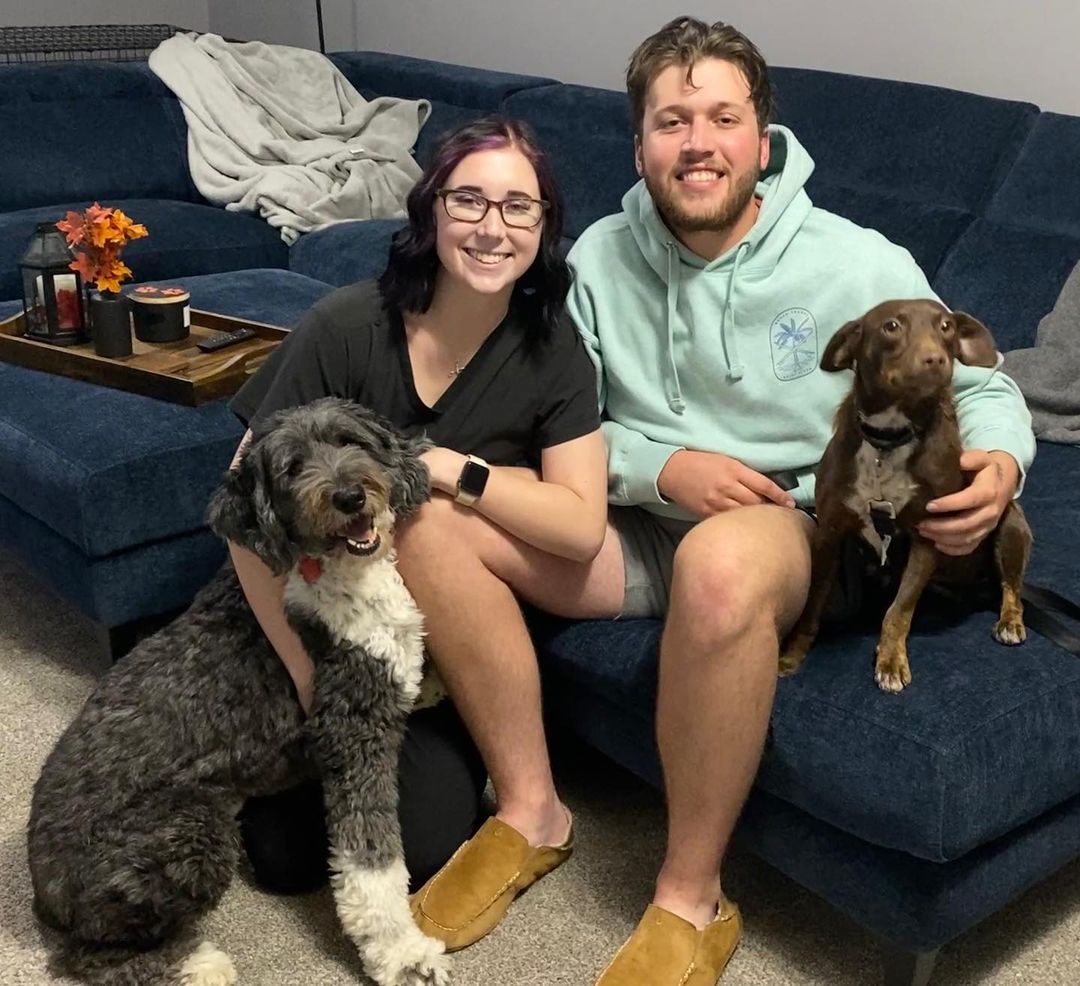 Lulu and her forever family! We are so glad you found a loving family to play and cuddle with Lulu 🥰 Happy life sweet girl!

 <a target='_blank' href='https://www.instagram.com/explore/tags/sundaysmiles/'>#sundaysmiles</a> <a target='_blank' href='https://www.instagram.com/explore/tags/foreverfamily/'>#foreverfamily</a> <a target='_blank' href='https://www.instagram.com/explore/tags/adoptdontshop/'>#adoptdontshop</a> <a target='_blank' href='https://www.instagram.com/explore/tags/rescuedismyfavoritebreed/'>#rescuedismyfavoritebreed</a>