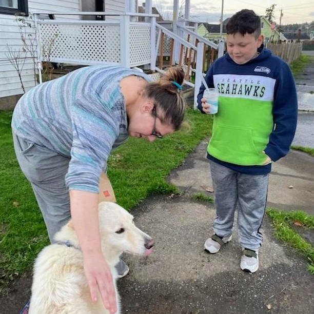 Monique and Isai saw our adoptable white Sheppy Peluza on her walk today and decided she deserved a treat! The caring mother and son decided Peluza could use an ice cream cone to munch on to give her day a little more sweetness. After all, sharing is caring! 💕💫

Thank you, Monique and Isai for your generosity!
 
Paluza and her son Coco (they are very close) are available for adoption at: : http://www.pawsgh.org/adoptablepets/

<a target='_blank' href='https://www.instagram.com/explore/tags/adoptdontshop/'>#adoptdontshop</a> <a target='_blank' href='https://www.instagram.com/explore/tags/makeadifference/'>#makeadifference</a> <a target='_blank' href='https://www.instagram.com/explore/tags/dogs/'>#dogs</a> <a target='_blank' href='https://www.instagram.com/explore/tags/dog/'>#dog</a> <a target='_blank' href='https://www.instagram.com/explore/tags/sheperd/'>#sheperd</a> <a target='_blank' href='https://www.instagram.com/explore/tags/dogsofinstagram/'>#dogsofinstagram</a> <a target='_blank' href='https://www.instagram.com/explore/tags/pawsghdogs/'>#pawsghdogs</a> <a target='_blank' href='https://www.instagram.com/explore/tags/pawsgh/'>#pawsgh</a> <a target='_blank' href='https://www.instagram.com/explore/tags/cute/'>#cute</a> <a target='_blank' href='https://www.instagram.com/explore/tags/cuteanimals/'>#cuteanimals</a> <a target='_blank' href='https://www.instagram.com/explore/tags/animalshelter/'>#animalshelter</a>