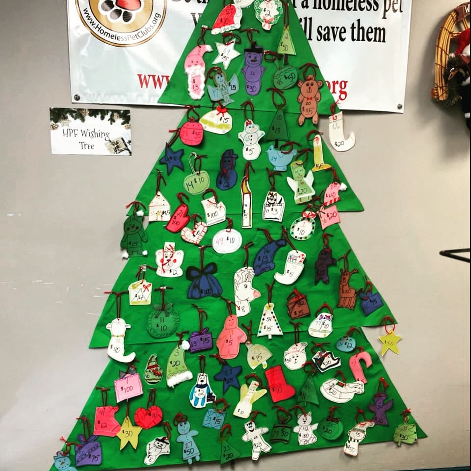 🎄 HPF Wishing Tree 🎄
Visit Town and Country Veterinary Clinic in Marietta and fulfill a Homeless Pets Wish this Christmas.
Pick an ornament, donate, take it home, and hang it on your tree for the Holidays. 
BIG shout out to our Mother/Daughter duo that took the time to make our ornaments!

<a target='_blank' href='https://www.instagram.com/explore/tags/homelesspetsfoundation/'>#homelesspetsfoundation</a> <a target='_blank' href='https://www.instagram.com/explore/tags/holidaygifts/'>#holidaygifts</a> <a target='_blank' href='https://www.instagram.com/explore/tags/rescuedogsofinstagram/'>#rescuedogsofinstagram</a> <a target='_blank' href='https://www.instagram.com/explore/tags/rescuecatsofinstagram/'>#rescuecatsofinstagram</a> <a target='_blank' href='https://www.instagram.com/explore/tags/wishingtree/'>#wishingtree</a> <a target='_blank' href='https://www.instagram.com/explore/tags/homefortheholidays/'>#homefortheholidays</a>