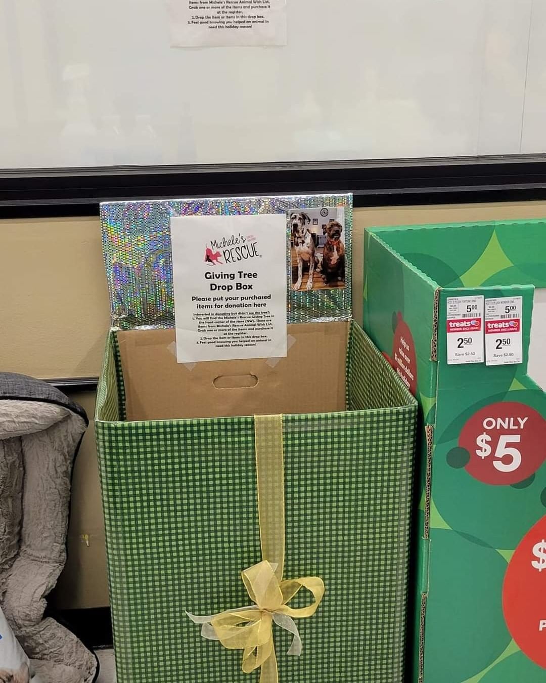 The Michele's Rescue Giving Tree is back up at Petsmart in Kentwood, Mi!

It's super easy. Visit PetSmart, remove an item from the tree. Take it through the register and once you buy it place in in the donation bin against the wall by the Salon. 

Help us give all of our babies a Merry Christmas this year.