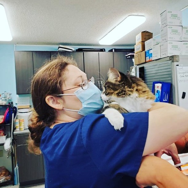 UPDATE ~ 
We had a special visitor yesterday. Our very own Maisie 2 came in to get her nails trimmed. Here she is giving Kim some thank you kisses. 
For those that are new, Maisie 2 was our 