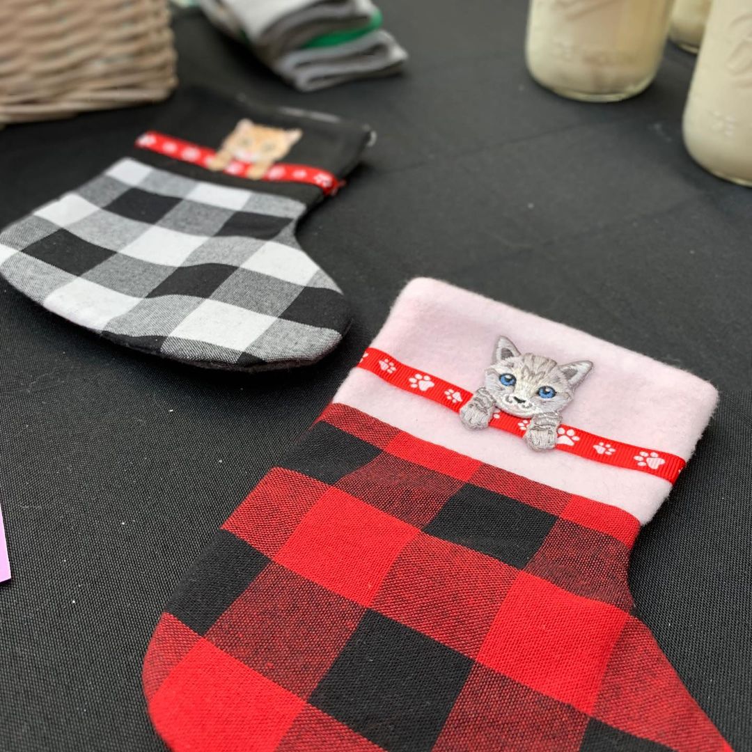 We’ll be at @crossgates_mall today and tomorrow selling some cute items to benefit our rescue! 🧡 Feel free to stop by and say hi, and get some holiday shopping in! 🛍 (inside, second floor by Best Buy)