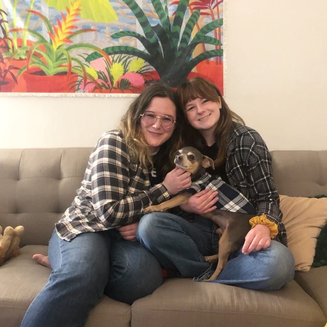 <a target='_blank' href='https://www.instagram.com/explore/tags/24HoursOfGratitude/'>#24HoursOfGratitude</a> - Foster Families! Muttville has the most incredible and FUN fosters around! Not only do they help make room for Muttville to save more dogs by housing a foster mutt, but they make our mutts feel loved and safe...by dressing up in matching banana costumes, sewing coordinated bandanas, or donning matching flannel! Thank you foster families! We love you! ❤ <a target='_blank' href='https://www.instagram.com/explore/tags/GivingTuesday/'>#GivingTuesday</a> Donate now to our matching campaign! Link in bio.